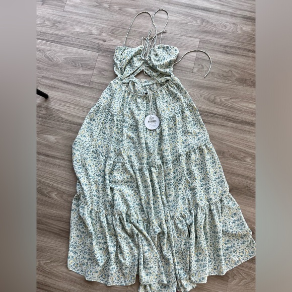 Midi dress 💙🤍🔥 - Picture 11 of 12